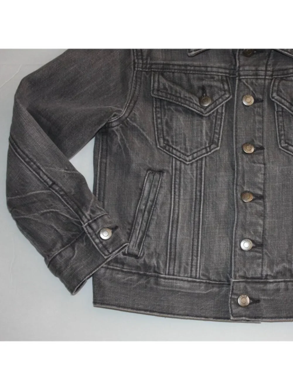 Gap Kids Brick Lane Collection Boy's Gray Wash Denim Jean Jacket in size S 6-7